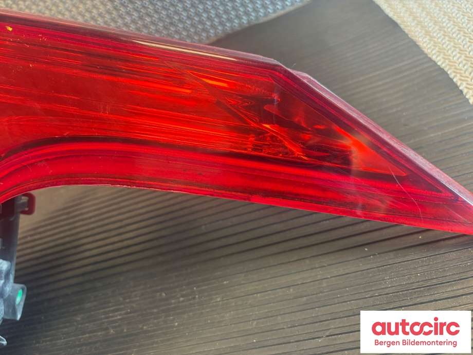 Baklykt høyre til Peugeot 5008 2010-2017 (Type I)  (PEUGEOT|6351 KH|)