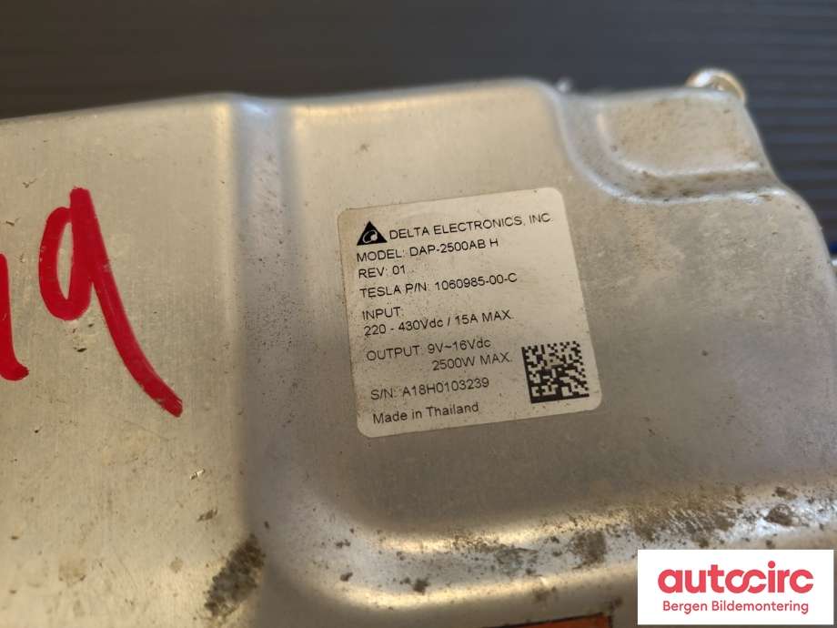 DCDC converter hybrid til Tesla Model X 2016-->>  (TESLA|1060985-00-E||1060985-00-C)