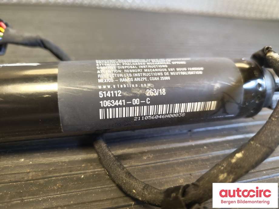 Dørstopper til Tesla Model X 2016-->>  (TESLA|1063441-00-C|)