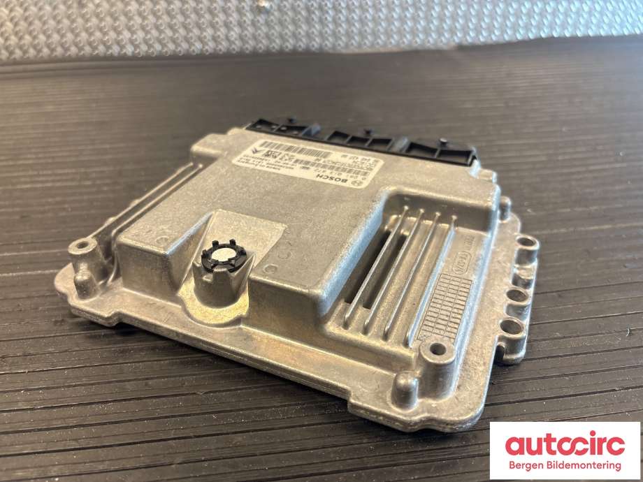 Styreenhet motor til Peugeot Partner 2008-2015 (Type II, Fase 1)  (PEUGEOT|1943 J3|)