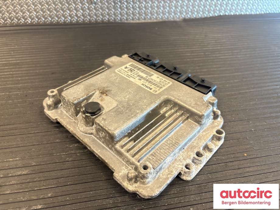 Styreenhet motor til Peugeot Partner 2008-2015 (Type II, Fase 1)  (PEUGEOT|1943 J3|)