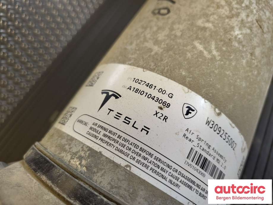 Fjær foran nivå luftpute/belg til Tesla Model X 2016-->>  (TESLA|1027461-00-G|)