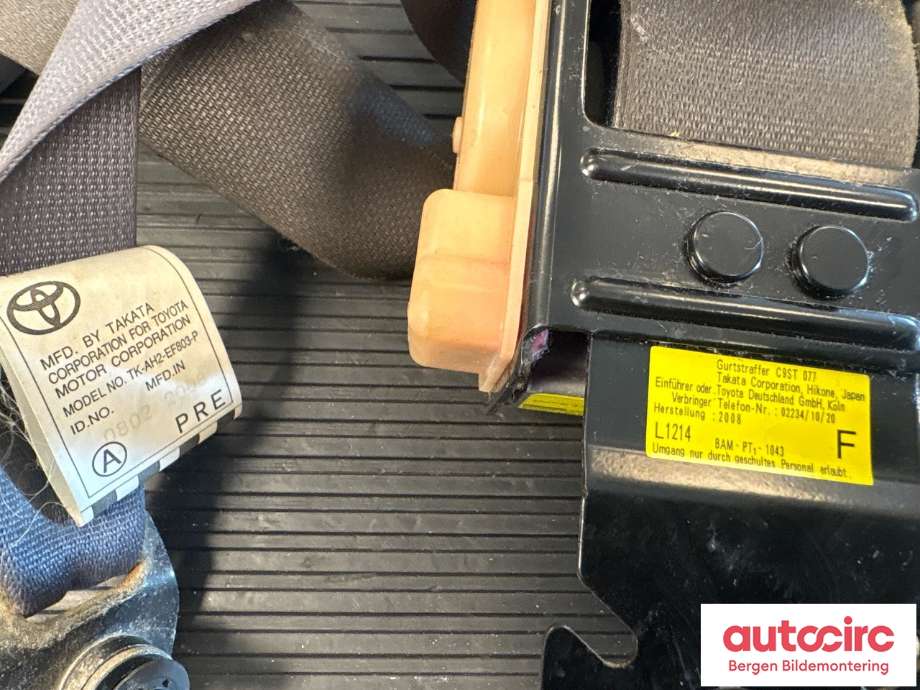 Sikkerhetsbelte foran venstre til Toyota Hiace 2007-2012 (Fase 3) (TOYOTA|7322026511B0|)