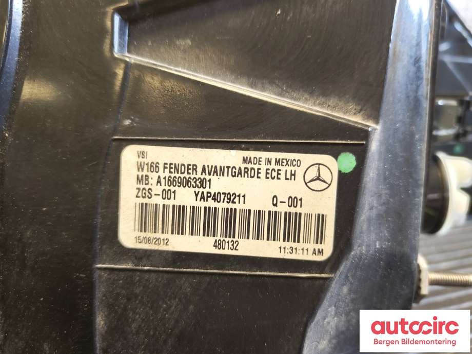 Baklykt venstre til Mercedes ML 2011-2015 (Fase 1) (W166) (W166) (MERCEDES|A1669063301|)