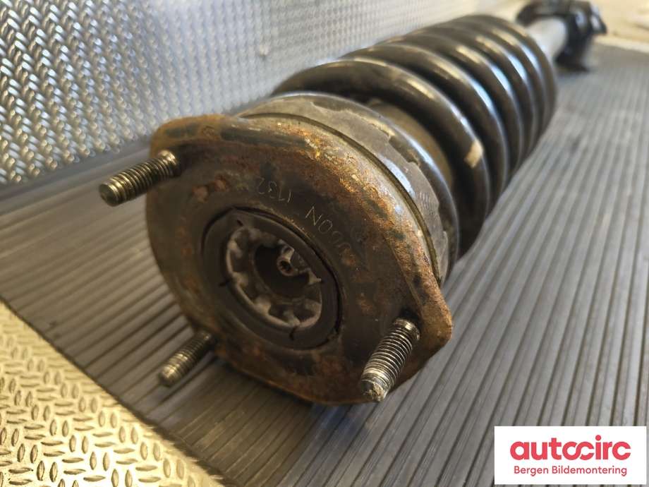 Diverse deler til Mercedes ML 2011-2015 (Fase 1) (W166) (W166) (MERCEDES|A 166 323 10 00|A 166 323 24 00|A 166 321 12 04)