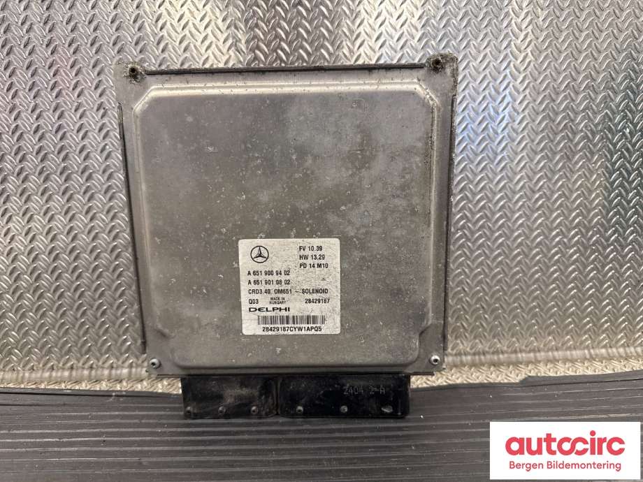 Styreenhet motor til Mercedes B-Klasse 2011-2018 (W246) (W246) (MERCEDES|A 651 900 94 02|A 651 900 76 00|)