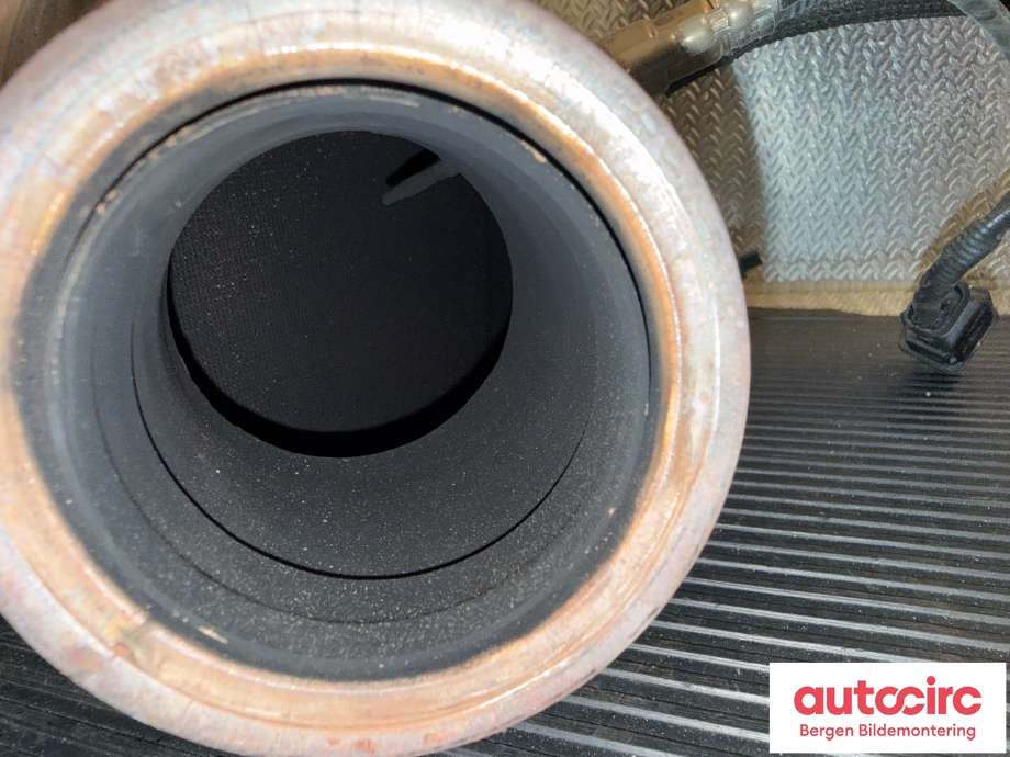 Partikkelfilter til BMW 5-Serie 2010-2017 (F10/F11) (F10/F11) (BMW|18 30 8 508 993|)