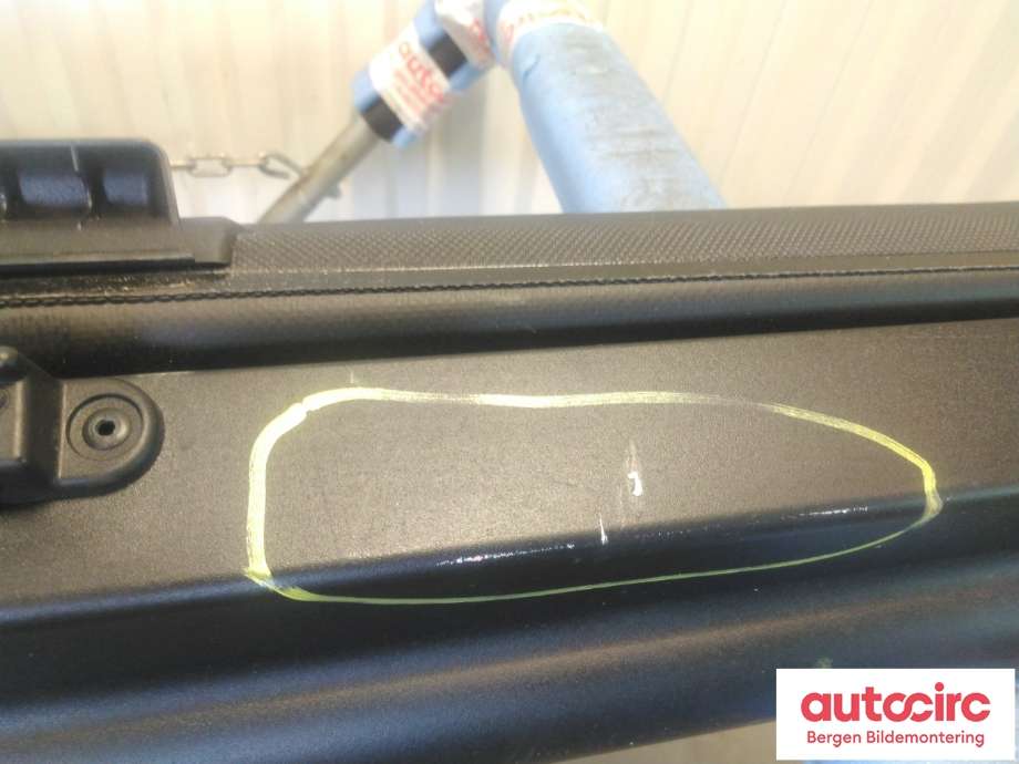 Bagasjerom rollon til BMW 5-Serie 2010-2017 (F10/F11) (F10/F11) (BMW|51 47 9 200 685|)