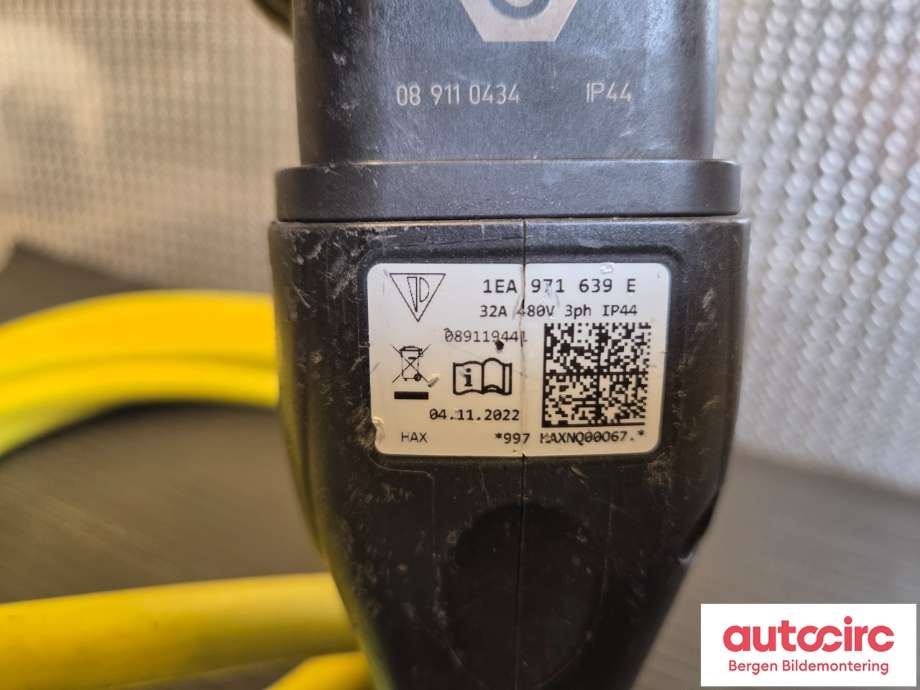 Batterilader kabel til VW ID.5 2022-->>  (VOLKSWAGEN|)