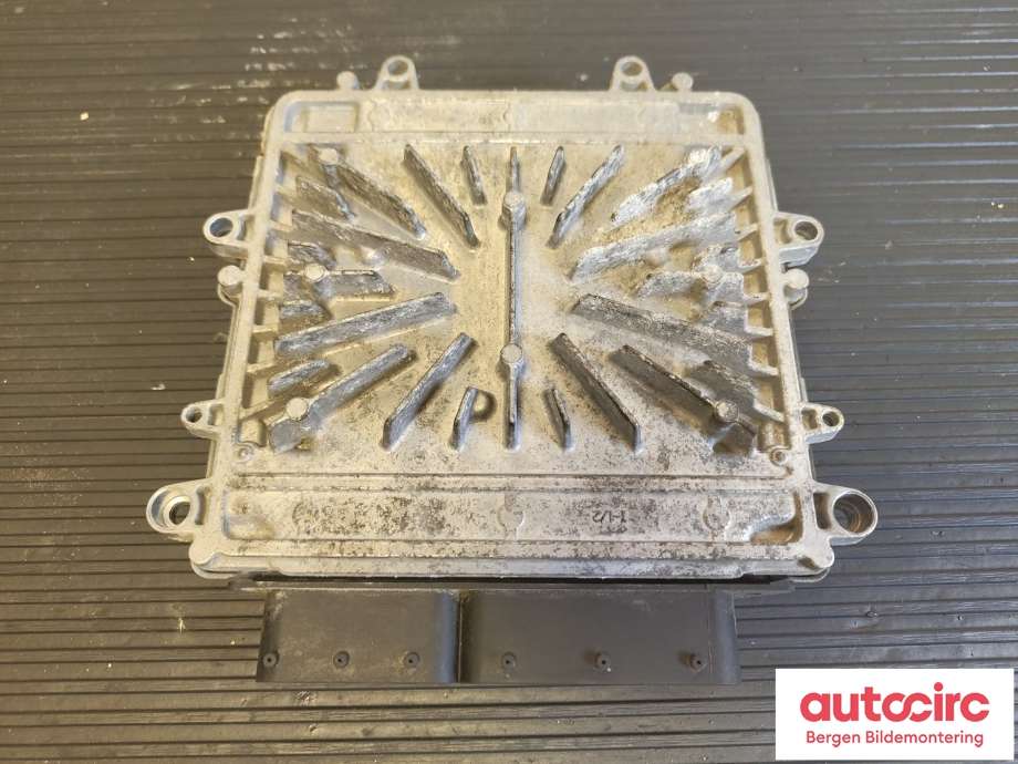 Styreenhet motor til Volvo V70 2007-2013 (Type III, Fase 1) (VOLVO|36001123||31303388)