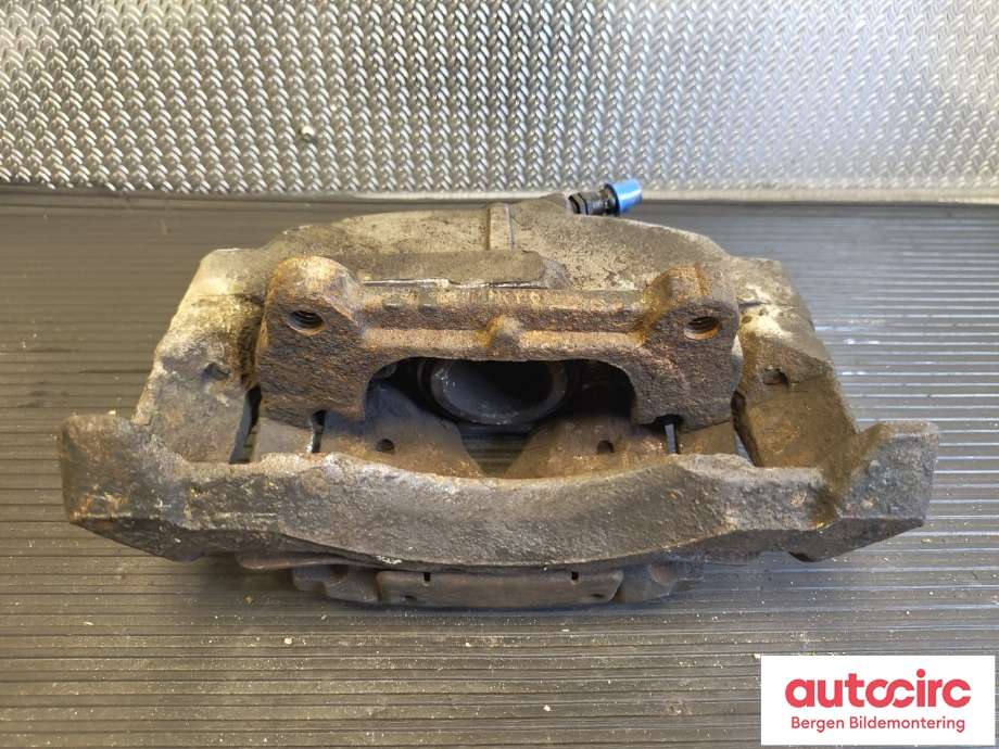 Bremsecaliper høyre foran til Volvo V70 2007-2013 (Type III, Fase 1)  (VOLVO|36000150|)