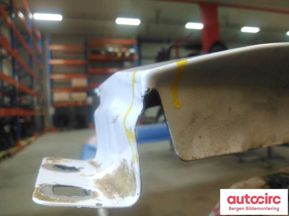 Skjerm venstre foran til Ford Transit Courier 2014-2018 (Type I, Fase 1) (FORD|2729708|PET76-A16016-AG|)