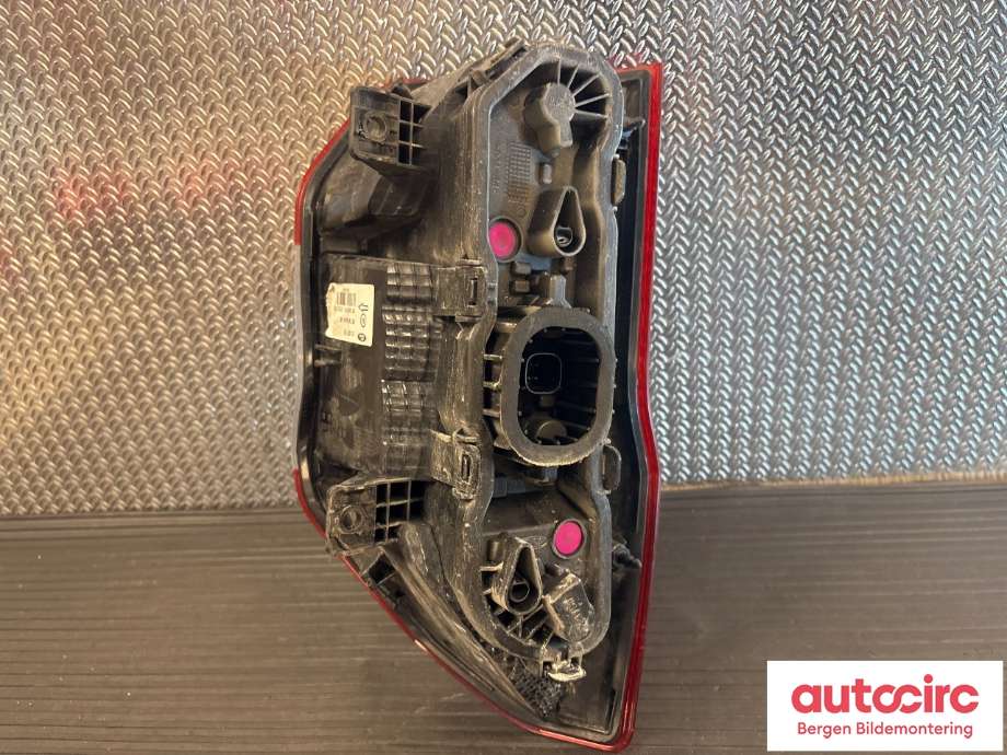 Baklykt høyre til Ford Transit Courier 2014-2018 (Type I, Fase 1) (FORD|ET76-13404-AF|2069551|)