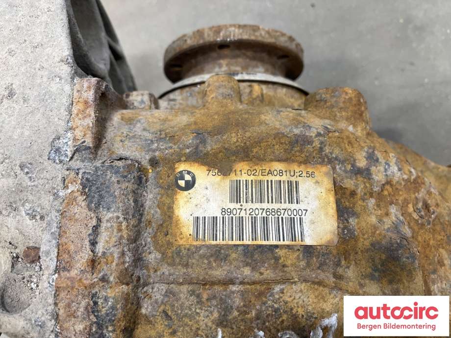 Kardang klokke bak til BMW 5-Serie 2003-2010 (E60/E61) (E60/E61) (BMW|33 10 7 562 712|)