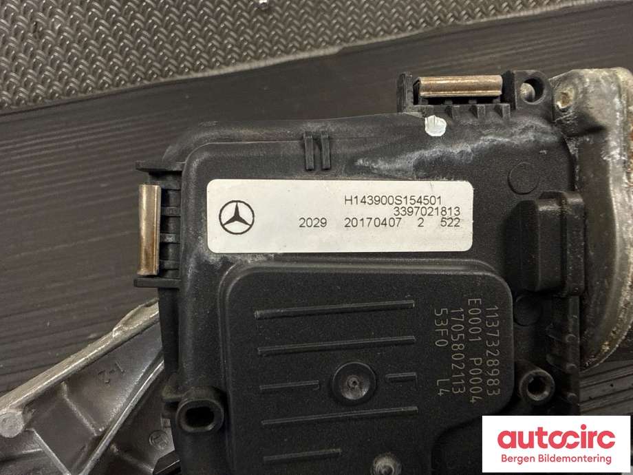 Viskeroverføring til Mercedes E-Klasse 2016-2023 (W213) (W213) (MERCEDES|A 213 820 05 40|)