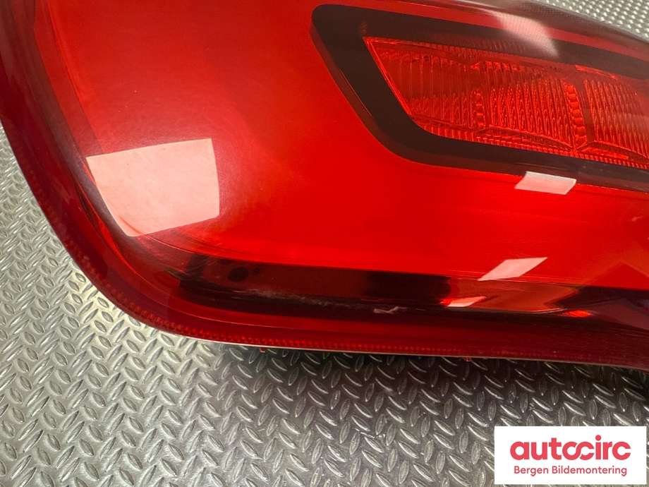 Baklykt høyre indre til Kia Sportage 2010-2016 (Type III)  (KIA|92406 3W510|)