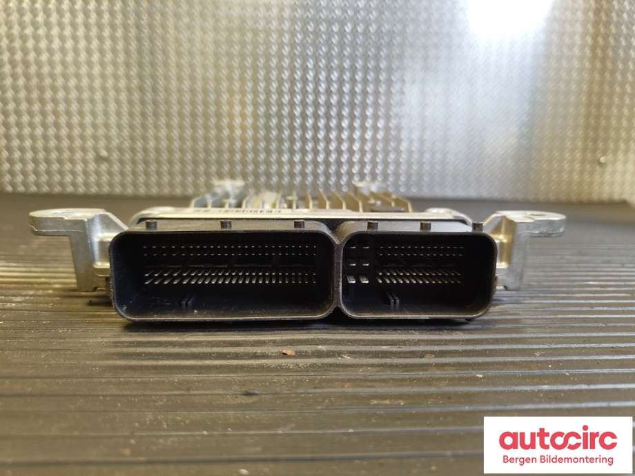 Styreenhet motor til Mercedes C-Klasse 2007-2011 (Fase 1) (W204) (W204) (MERCEDES|A6511500126|)