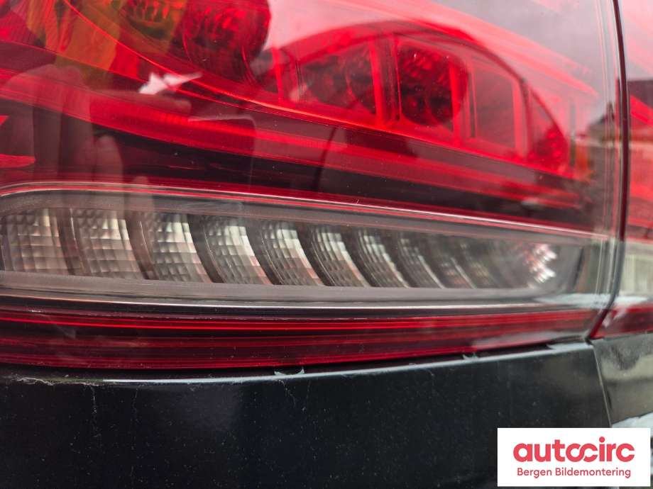 Baklykt venstre til Mercedes GLE 2015-2018 (Fase 2) (W166) (W166) (MERCEDES|A 166 906 55 01|)