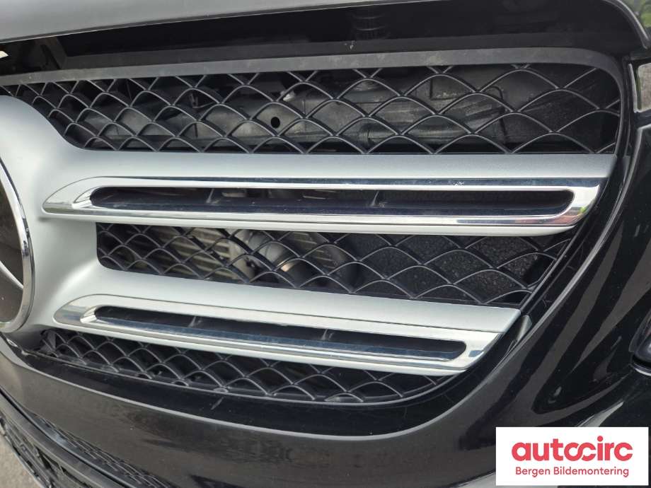 Grill til Mercedes GLE 2015-2018 (Fase 2) (W166) (W166) (MERCEDES|A 166 888 03 60|A 166 888 04 23|)