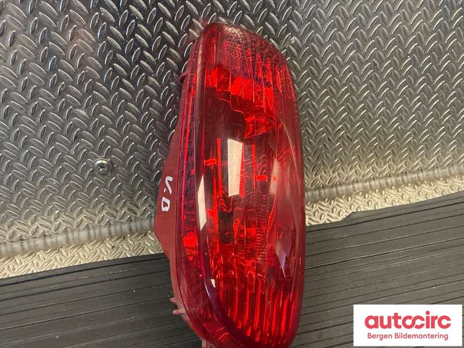 Baklykt fra støtfanger til Mini One/Cooper 2014-->> (F54-57) (F54-57) (MINI|63 24 7 350 007|)