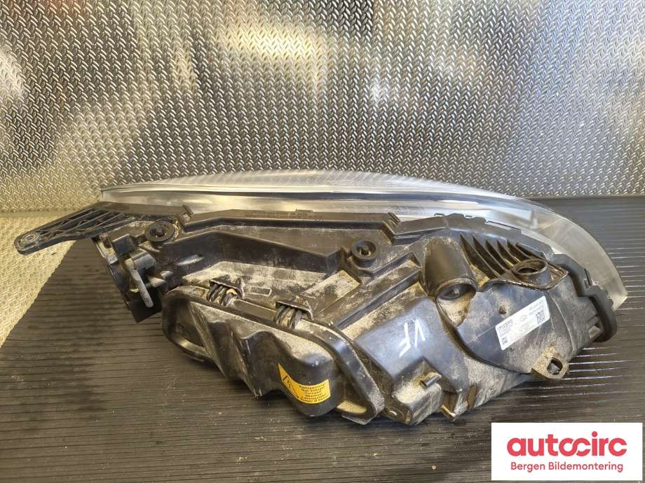 Frontlykt venstre halogen til Volvo V40 2012-2019  (VOLVO|31420121|)