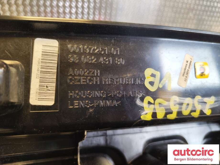 Baklykt venstre til Peugeot Expert 2016-->> (Type III) (PEUGEOT|98 082 431 80|)