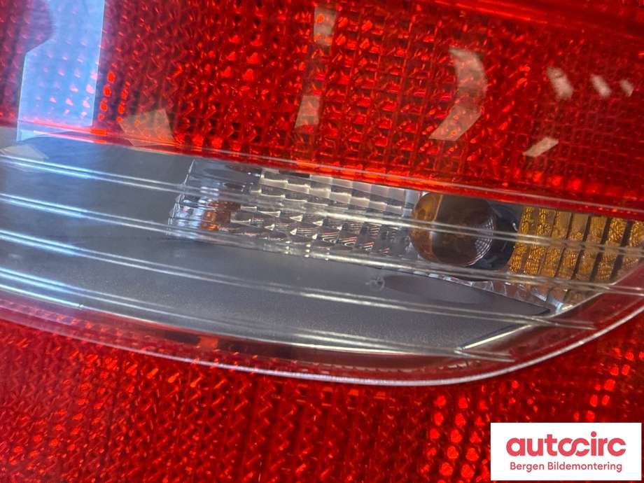 Baklykt høyre til Mercedes B-Klasse 2011-2018 (W246) (W246) (MERCEDES|A 246 820 02 64|)