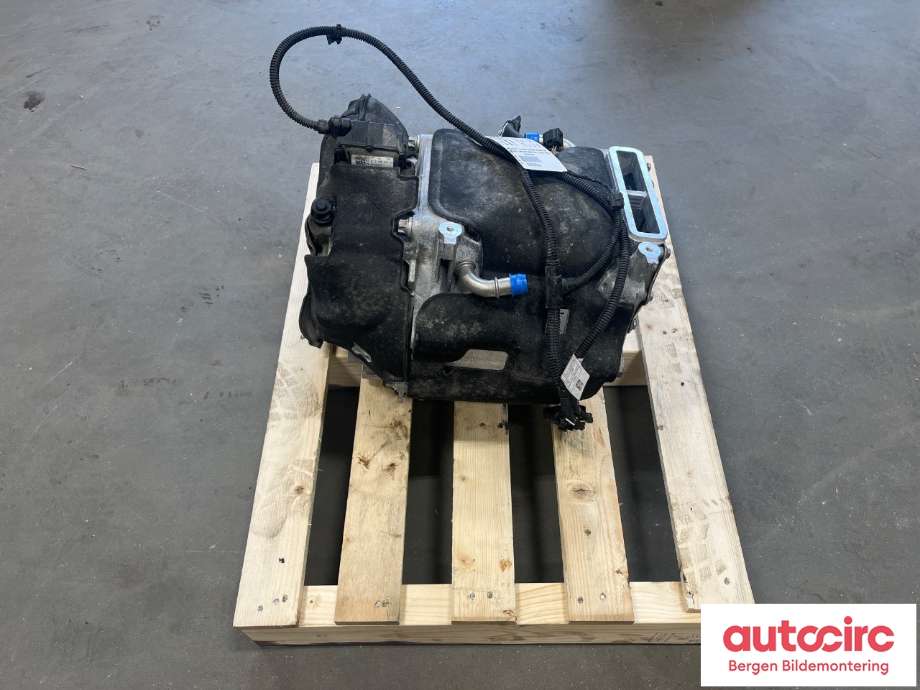 Motor elbil foran til Mini One/Cooper 2014-->> (F54-57) (F54-57) (MINI|12 35 5 A07 A83|27 20 9 846 639|)