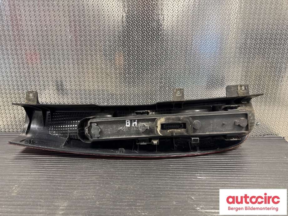 Baklykt høyre til Mercedes Vito/Viano 2010-2014 (Fase 2) (W639) (W639) (MERCEDES|A 639 820 02 64|)