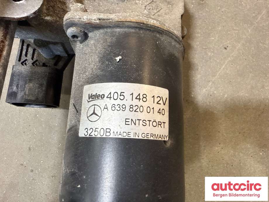 Viskermotor frontrute til Mercedes Vito/Viano 2010-2014 (Fase 2) (W639) (W639) (MERCEDES|A 639 820 01 40|)