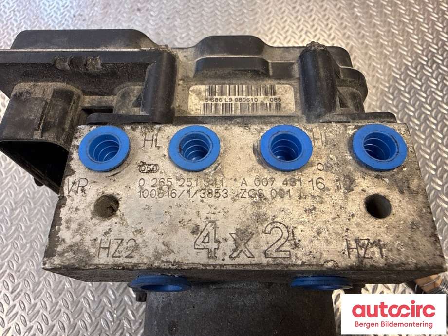 ABS sentral til Mercedes Vito/Viano 2010-2014 (Fase 2) (W639) (W639) (MERCEDES|A 007 431 17 12|)