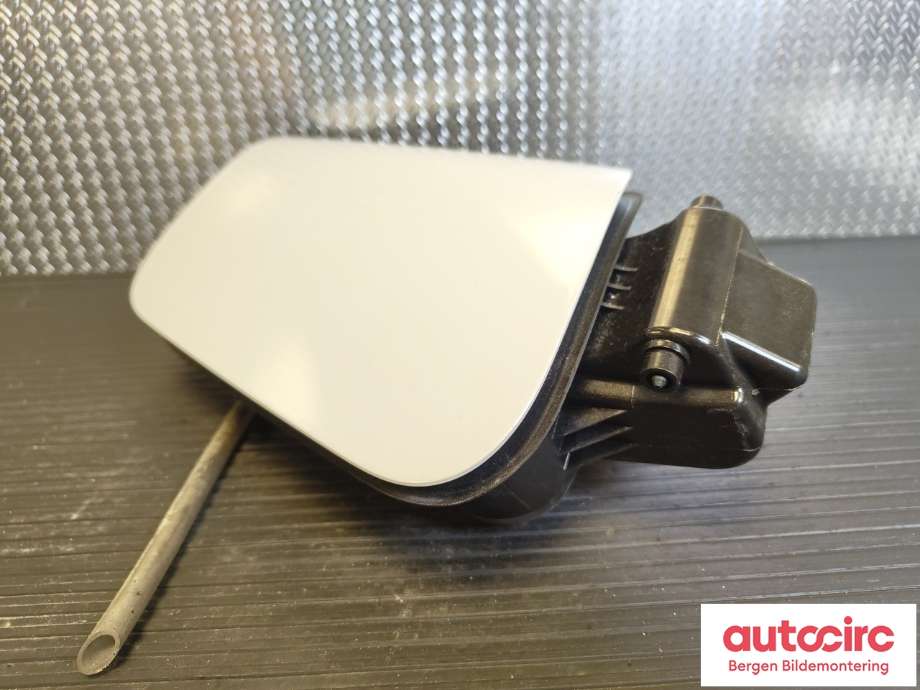 Batterilader inntak/luke til Audi Q4 e-tron 2021-->> (AUDI|89A 810 593 J|89A 810 393|)