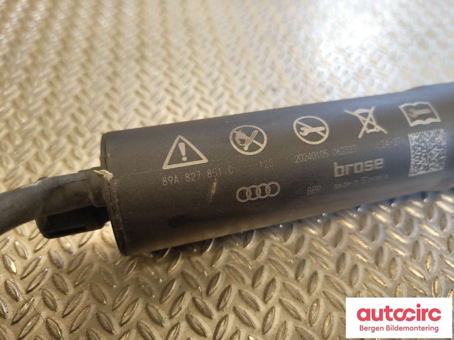 Baklukedemper til Audi Q4 e-tron 2021-->> (AUDI|89A 827 851 C|89A 827 851 D|)