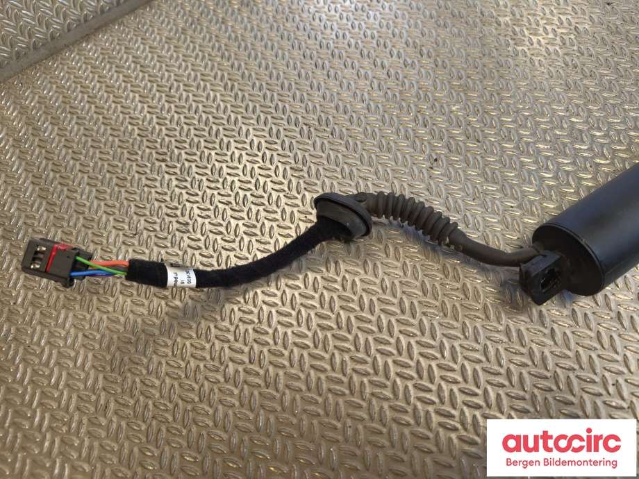 Baklukedemper til Audi Q4 e-tron 2021-->> (AUDI|89A 827 851 C|89A 827 851 D|)