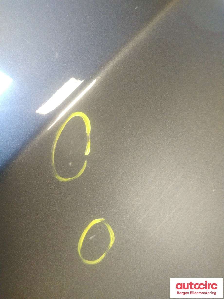 Dør høyre foran til Tesla Model 3 2018-2023 (Fase 1) (TESLA|1081420-E0-C|)