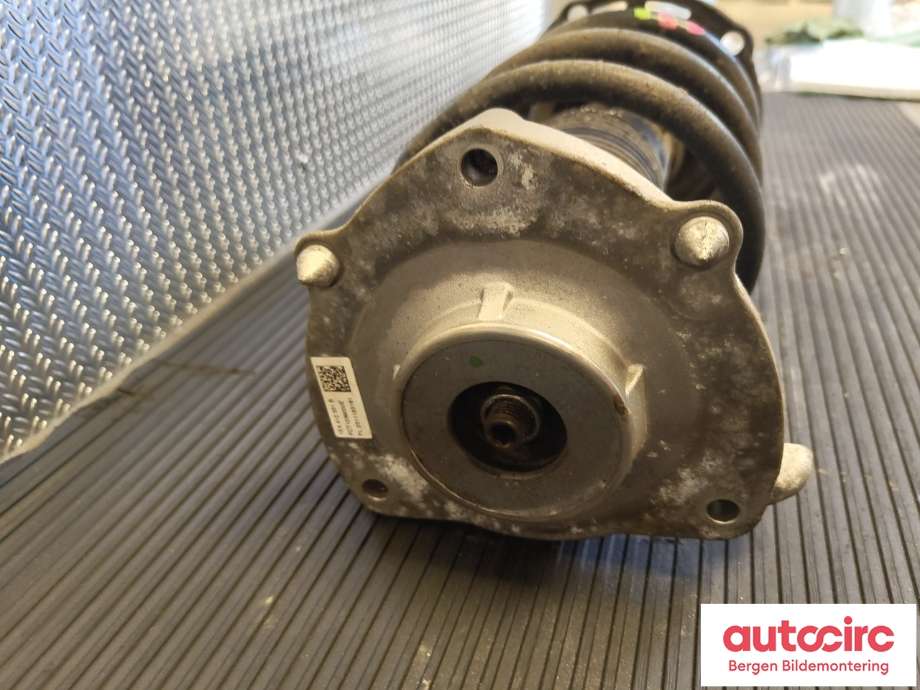 Diverse deler til Audi Q4 e-tron 2021-->>  (AUDI|1EA 413 031 AH|1EA 411 105|)