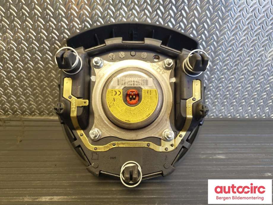 Airbag rattpute til Toyota Yaris 2014-2020 (Type III, Fase 2) (TOYOTA|451300D630C1|)
