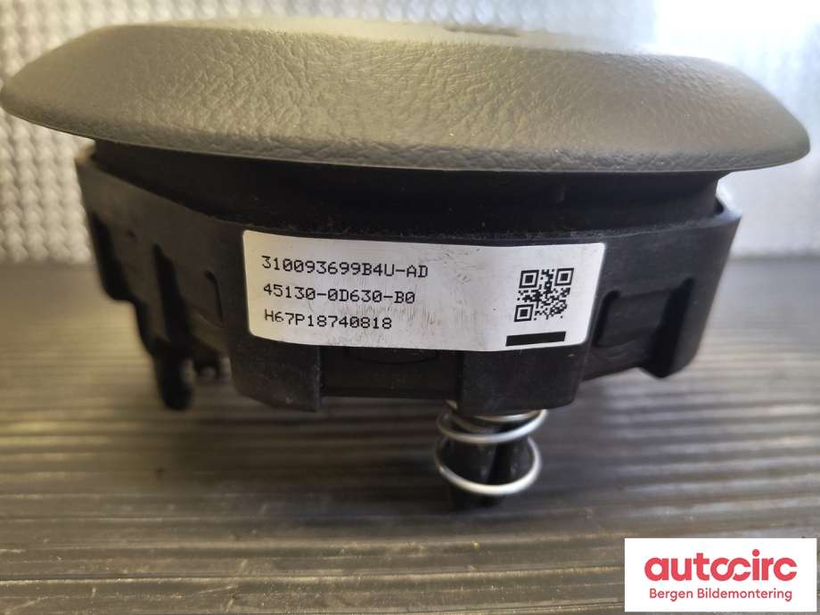 Airbag rattpute til Toyota Yaris 2014-2020 (Type III, Fase 2) (TOYOTA|451300D630C1|)