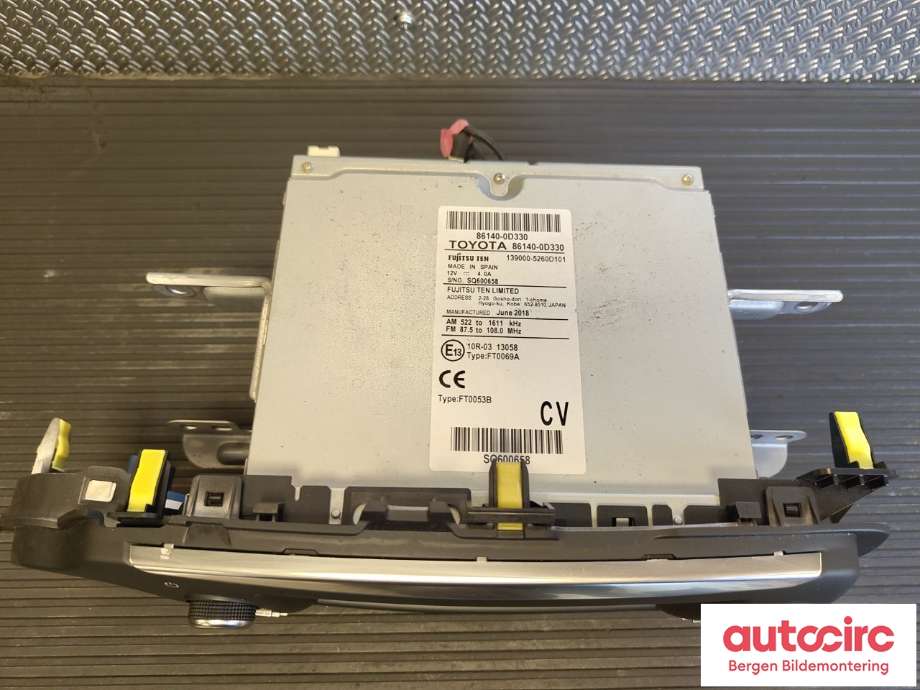Multimedia display (MCU - Media Controller Unit) til Toyota Yaris 2014-2020 (Type III, Fase 2) (TOYOTA|861400D330|861400D331|)