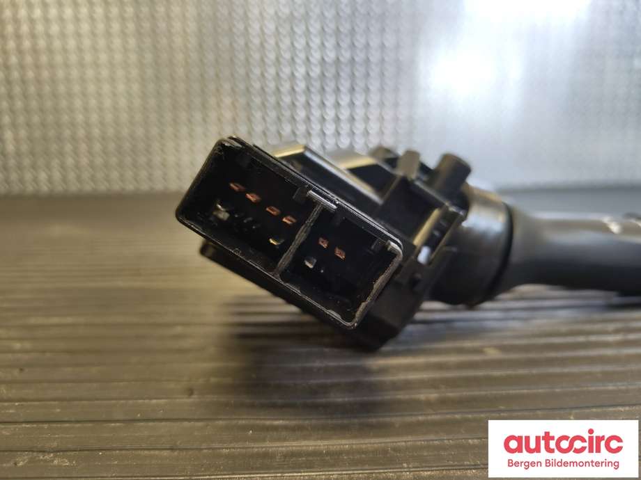 Bryter visker til Toyota Yaris 2014-2020 (Type III, Fase 2)  (TOYOTA|846520D190|)