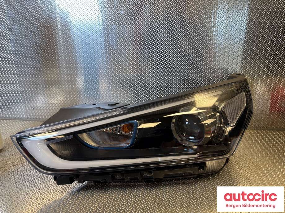 Frontlykt venstre halogen til Hyundai Ioniq Electric 2016-2019 (Fase 1) (HYUNDAI|92101G 2101MBL|92101G 2101|)