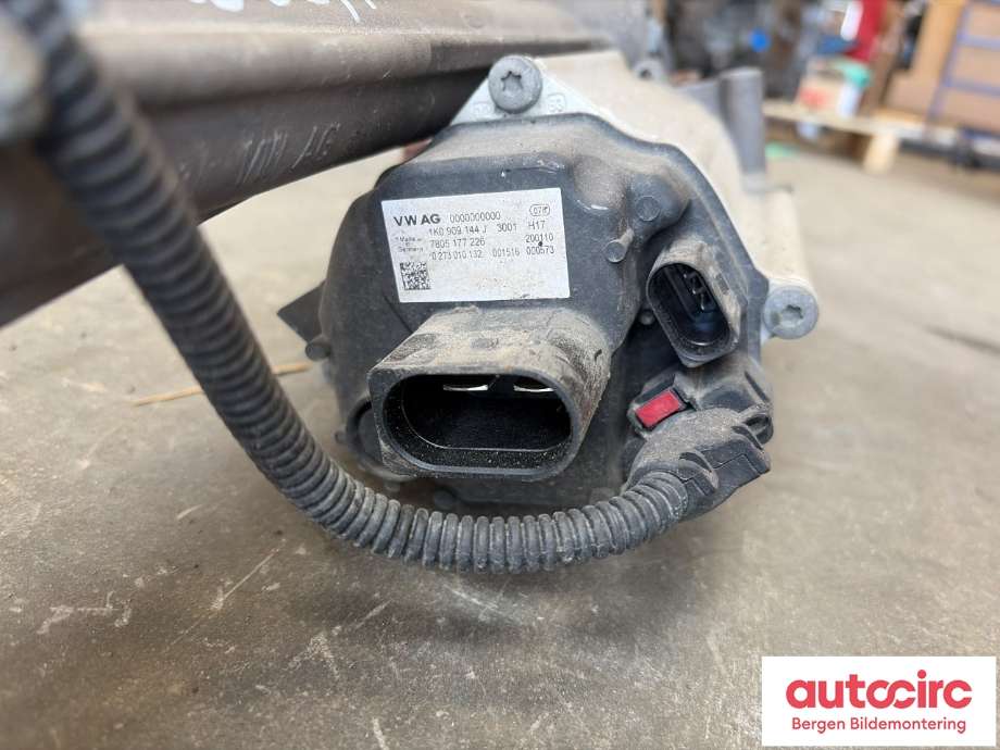 Tannstang elektrisk til Audi TT 2006-2014 (Type II) (AUDI|8J1 423 055 C|8J1 423 055 E|)