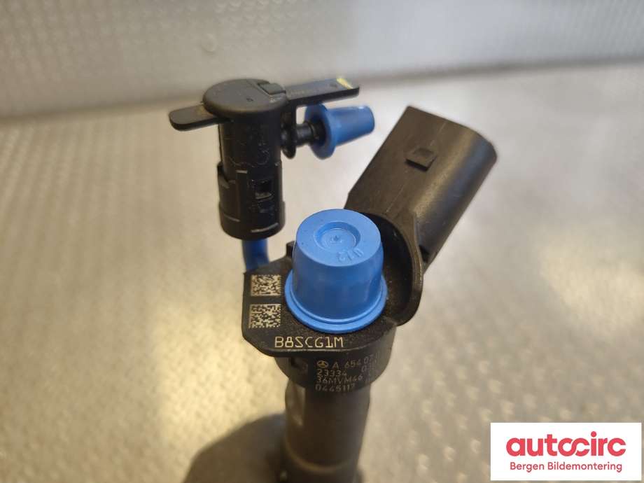 Dyse innsprøyting diesel til Mercedes Vito 2014-->> (W447) (W447) (MERCEDES|A 654 070 01 87|)