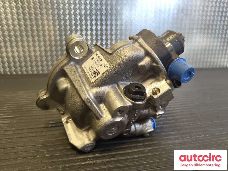 Dieselpumpe til Mercedes Vito 2014-->> (W447) (W447) (MERCEDES|A6540704301|A 654 070 93 02 64|)