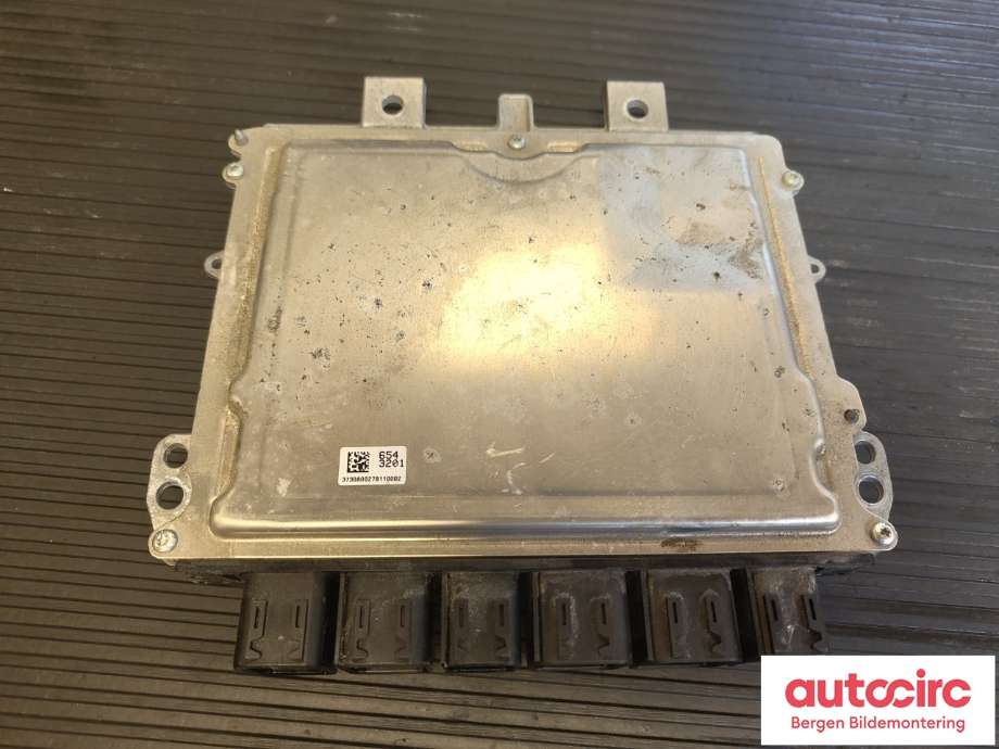 Styreenhet motor til Mercedes Vito 2014-->> (W447) (W447) (MERCEDES|A 654 900 32 01|)