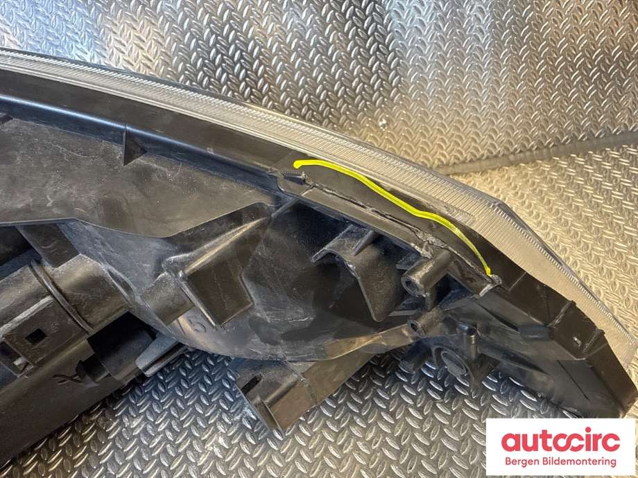 Frontlykt venstre halogen til Seat Mii electric 2019-->> (SEAT|1SL 941 015 F|)
