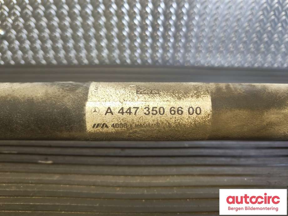 Diverse deler til Mercedes Vito 2014-->> (W447) (W447) (MERCEDES|A4473506600|A 447 350 35 01|)