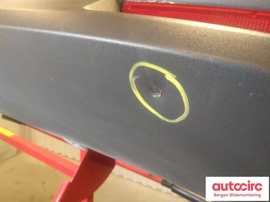 Støtfanger bak til Mercedes Vito 2014-->> (W447) (W447) (MERCEDES|A 447 885 18 01||A 447 880 82 03)