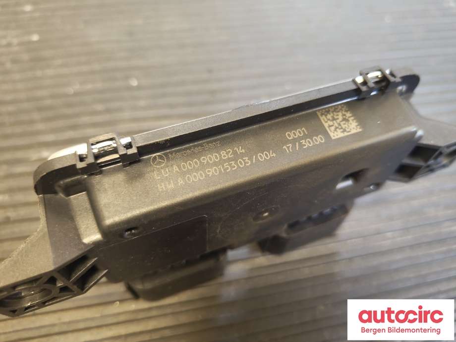 Styreenhet drivstoffpumpe til Mercedes Vito 2014-->> (W447) (W447) (MERCEDES|A 000 900 82 14|)