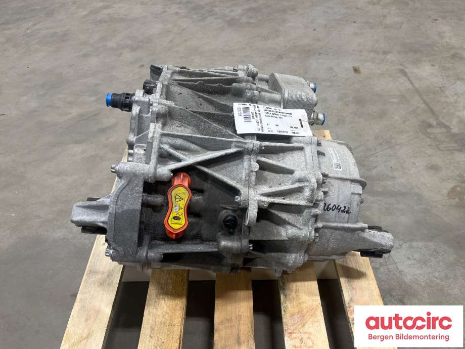 Motor elbil foran til Tesla Model 3 2018-2023 (Fase 1)  (TESLA|1120960-10-G|)